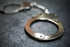吉林一截瘫男子服刑期间感染HIV，律师：监狱要对失职行为承担责任图片