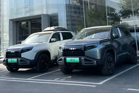 12万买了丰田铂智3X没买2025方程豹钛3被朋友喷惨了图片