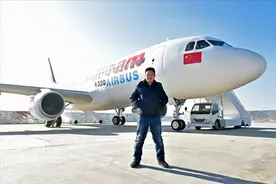 6个辽宁农民，花费280万耗时3年，用铁锤1比1复刻造出A320大飞机图片