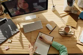 工作图你看，南方电网和公务员如何选择？收入和工作优势对比图片