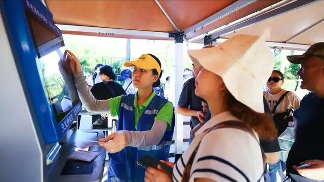 五一假期八大“坑人”景区出炉，每一个都名声在外，有你去过的吗