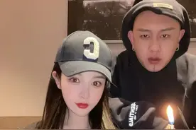 两年TA终回归!后台数据惊现异常，方丈痛哭收60万礼物被迫下播！图片