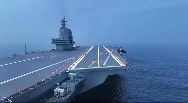 日媒揣测中国航母进行迎击美航母演习