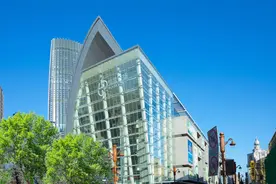 恒隆广场的北方三兄弟：天津、大连和济南图片