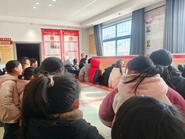 乡土文化润童心 龙王沟里育新苗 “关心下一代，同心铸未来”主题活动