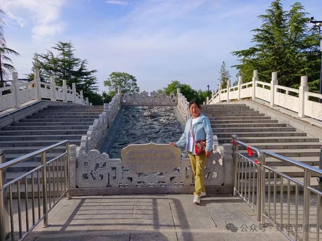 舜帝陵——《穿州过府看山西》