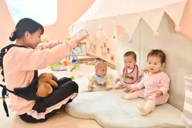 孩子生了，谁来带呢？这份重要报告给出答案！图片