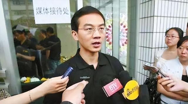 前央视主持人郎永淳，沦为阶下囚，刑满释放后，如今过得怎样？