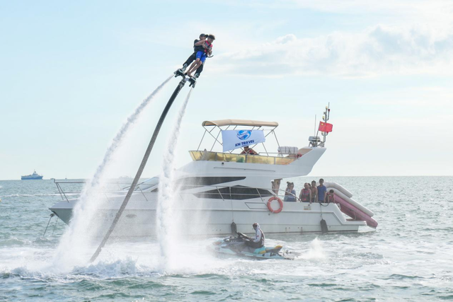 冬日“出海”正当时！海南游艇旅游成冬日度假新宠