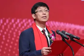 辽宁鞍山十大上市企业富豪，以身家排名图片