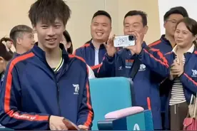 1月5日国乒：林高远父亲去世 孙颖莎师徒太暖心 林诗栋模仿王楚钦图片