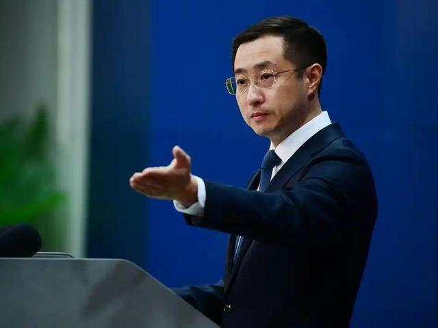 日方果然咽不下这口气，12架战机挂载48枚导弹，摆明要针对辽宁舰