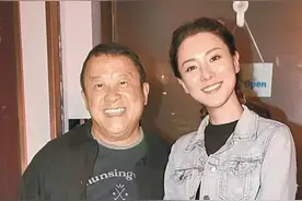 曾志伟儿媳妇获封“剧版最美小三”，一反常态晒泳照，又美又性感图片
