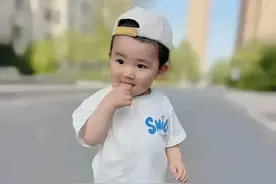 小孩偏矮喝什么奶粉好？科学选择+营养干预全指南图片