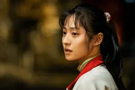 为什么大部分中年男人大都偏爱小姑娘？三个主要原因，女人要清楚图片