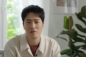 刘翔近况大揭秘，长期在国外旅游，靠终身合同吸金，远离喷子！图片