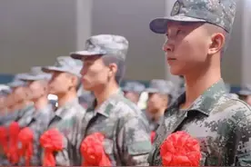 退役士官可以直接安排到机关任公务员和事业单位管理技术岗吗？图片