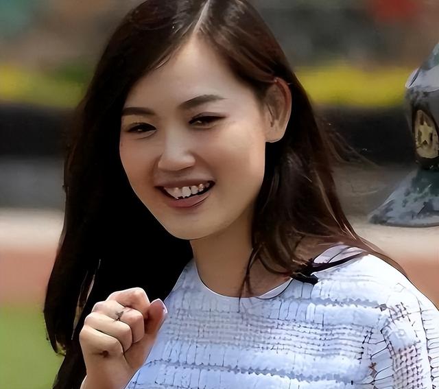 送走马蓉又迎来冯清，倒霉的王宝强，终究还是逃不过“女人坑”