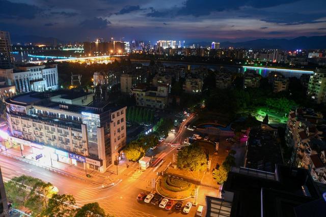 我四川人，去了趟浙江衢州，实在是忍不住想说：对衢州的 5 点印象