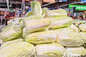 呼和浩特：肉类蔬菜水果零售均价降了！图片