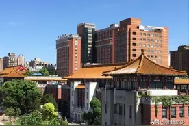 复旦大学的上海医学院，为什么名称“错位”？图片