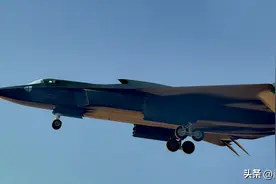 美媒：中国领先美国十年，歼36在2030年服役，美军六代机在2040年图片