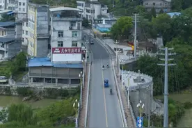 开国将帅的来凤足迹图片