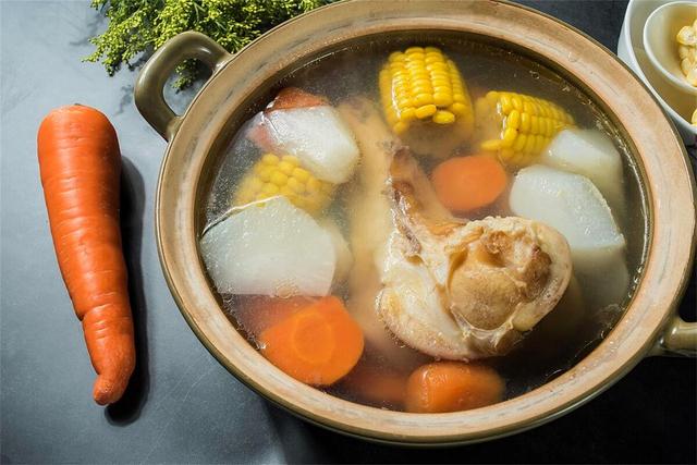 花胶瑶柱冬菇煲鸡 2026年花胶瑶柱花菇煲鸡汤