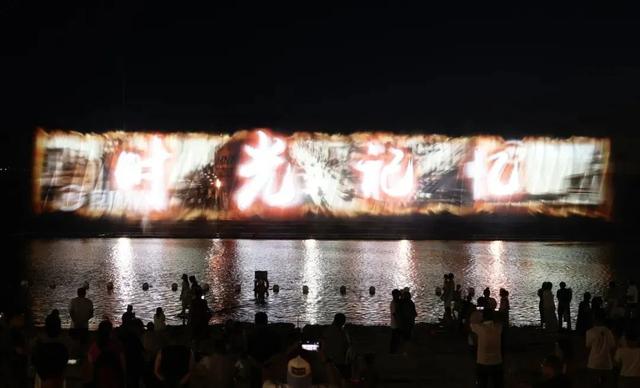 2万㎡粉色沙滩空降长春，肆季南河惊艳全网！