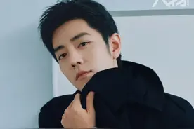 肖战未给赵磊送祝福引发热议！知情人喊话肖战公布恋情，隐瞒不住图片