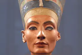 中国‘禁出国’系列独占四席，全球国家十大顶级文物“镇国之宝”图片