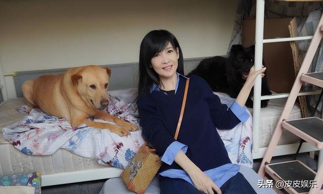 被戴8次绿帽子，3次被捉奸在床，这就是我们“玉女”守卫的爱情