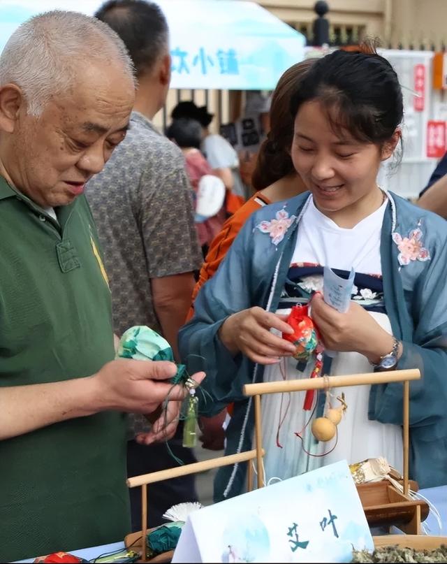 【本草四川・康养天府】融合新篇②丨山水间的康养密码！四川这些地方把本草种进文旅里