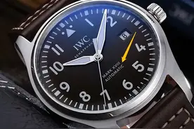 手表上的字母符号都是啥意思？老张手把手教您一眼看懂！图片