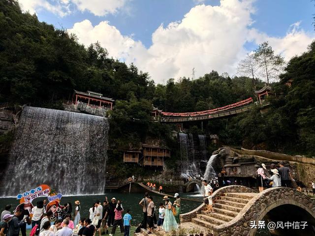 在木达木弄，我把工作压力冲进了瀑布里