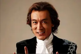 前央视“一哥”李咏身葬美国，妻子哈文解释其中缘由，让人泪目！图片