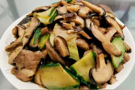 女人绝经了？别愁！这6种食物敞开吃，补充雌激素，气色好显年轻图片