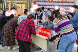 空气中都是粉红泡泡！直击岳阳超甜现场图片