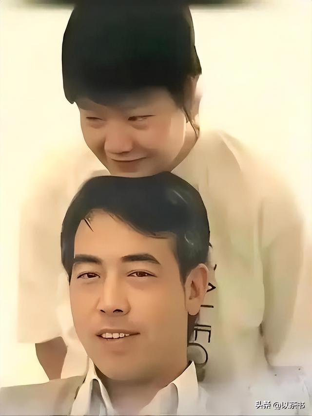 离婚34年后，64岁的洪晃住京郊百平豪宅，如今陈凯歌看了都懊悔