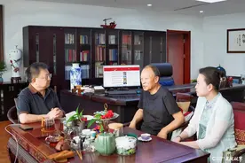 点画之间蕴深意——著名书法家高岱、高远父女一同走进文化视界图片