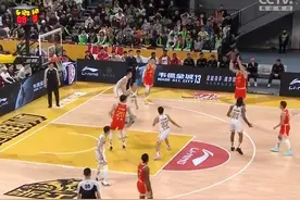 主场18连胜！广厦108-93击败辽宁，媒体人：胡金秋和孙铭徽保证健康，广厦最有希望夺冠图片