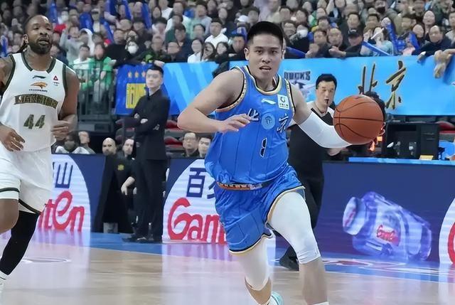 CBA常规赛明天12月20日赛程：北京PK深圳冲击4连胜，山东PK北控