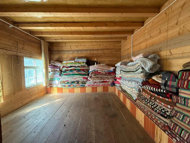 萨玛王朝后裔康巴人的赛马节