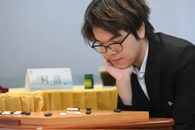 输得冤枉？世界棋战首次，柯洁因两次犯规被判负，不敌韩国棋手卞相壹！图片