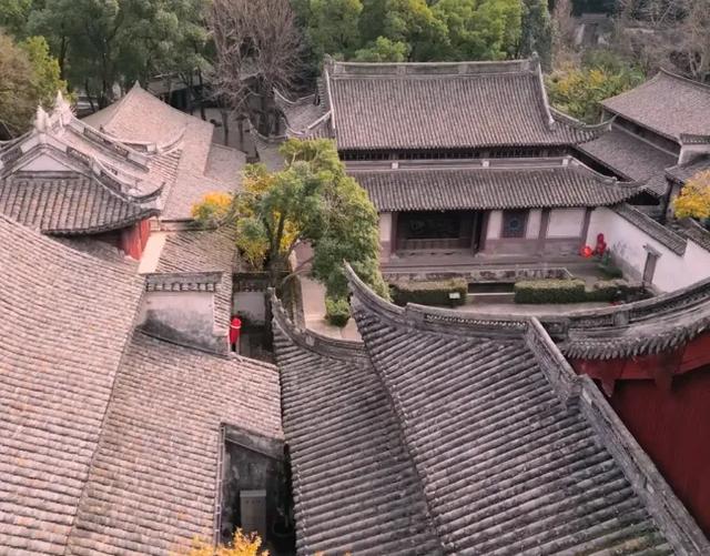 宁波保国寺一日游门票价格，旅游攻略，交通路线