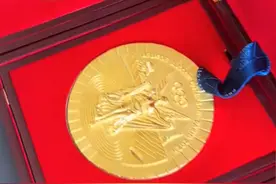 王楠造3枚6斤金牌，樊振东、陈梦均没有，郭斌：钱不是大风刮来的图片