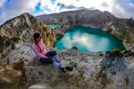 印尼警方通报：中国游客坠入约75米深的峡谷 救援用了2个小时图片