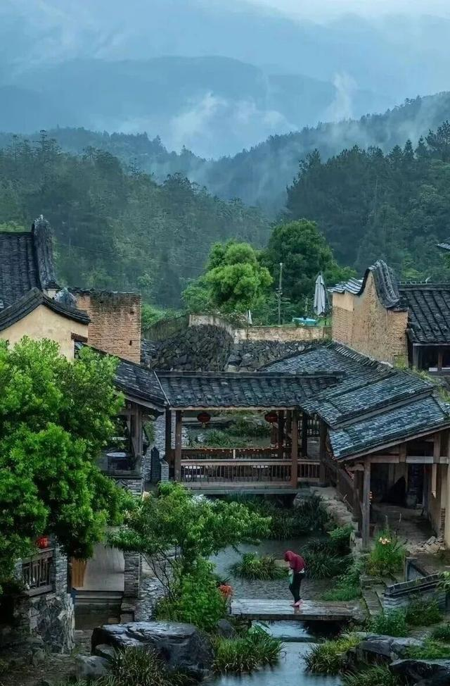 高铁直达，中国最安逸的6座城市，心累了，就去小住三五天！