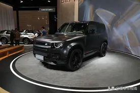 新车｜售126.6万元起，新款路虎卫士V8上市，继续搭载5.0T发动机图片