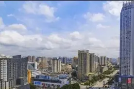 广西有个城市很奇怪，明明距离大海有百公里，却被称为沿海城市图片